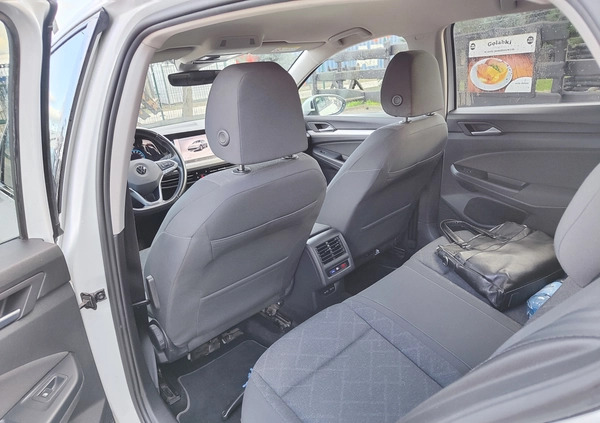 Volkswagen Golf cena 63000 przebieg: 204000, rok produkcji 2020 z Wrocław małe 121